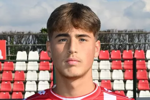 أمير أبو العز.. مهاجم إيطالي ينضم لمنتخب مصر للناشئين